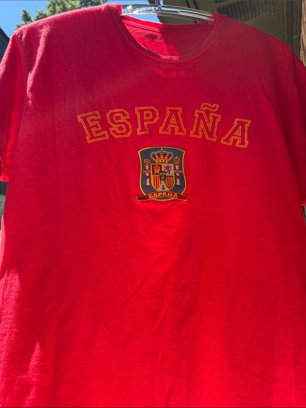 España Red Tee with Crest men size L red color short sleeve pre-owned with gift - Picture 12 of 16